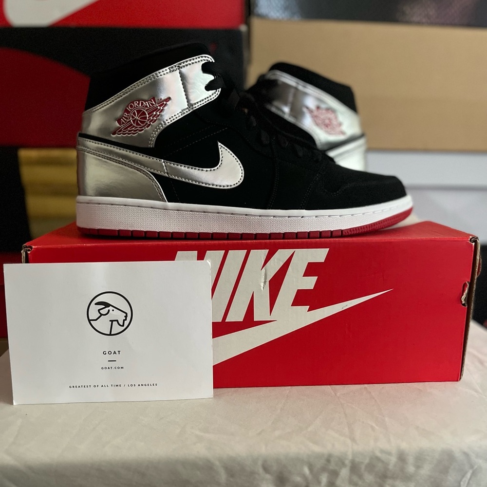 Air Jordan 1 Mid “Johnny Kilroy”